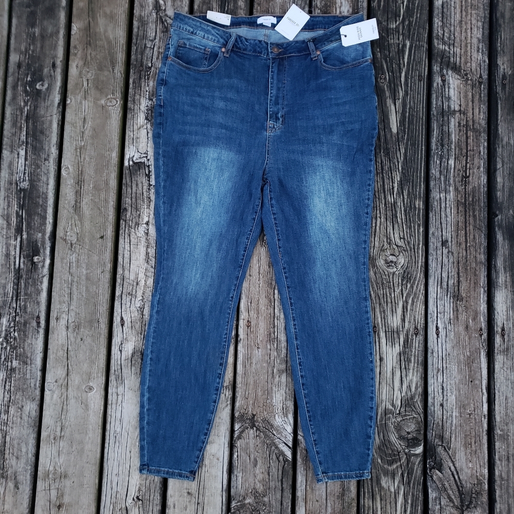 NWT Forever 21 denim skinny jeans size 18